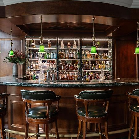 Njv Athens Plaza Hotel Bagian luar foto