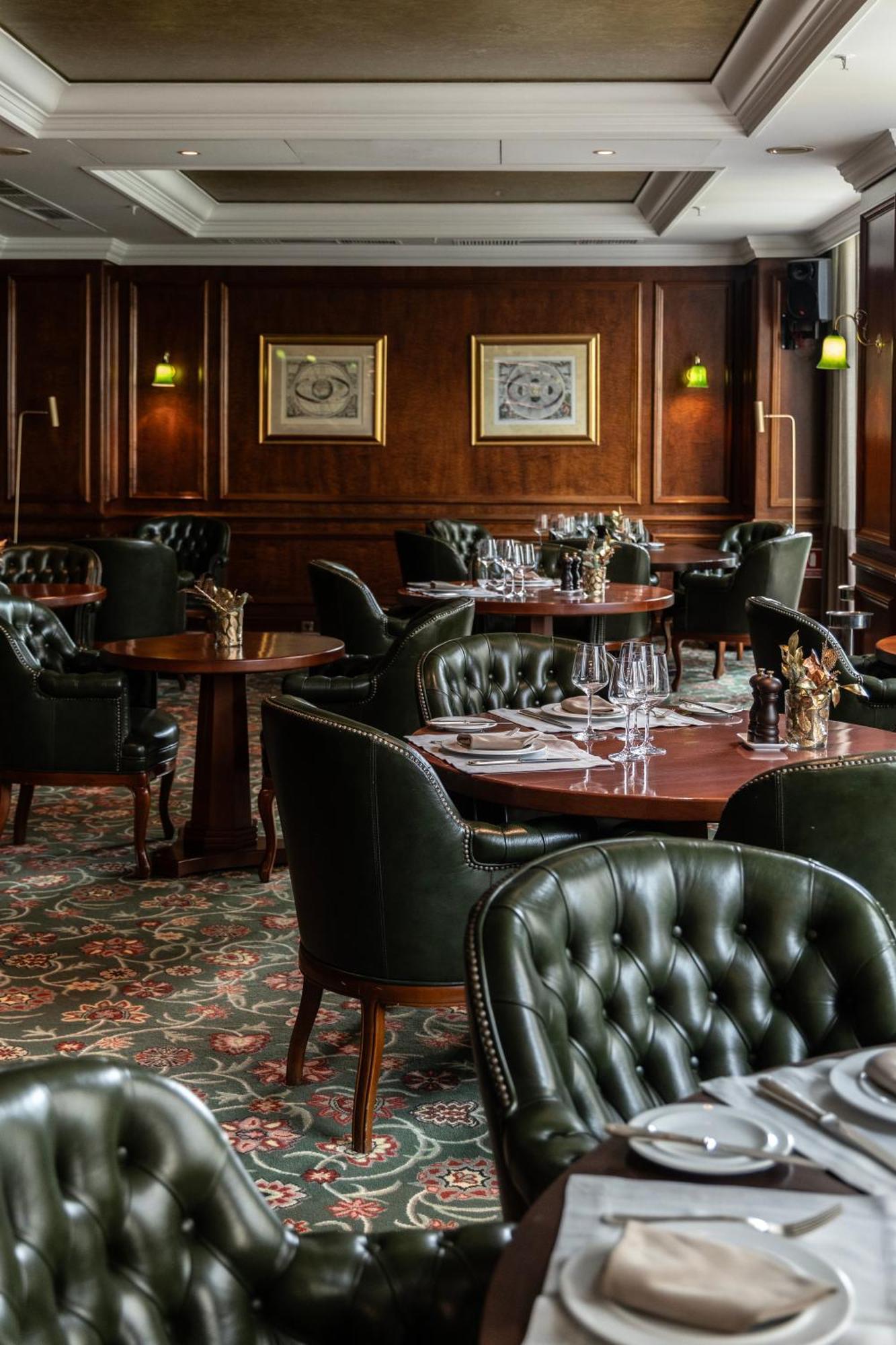 Njv Athens Plaza Hotel Bagian luar foto